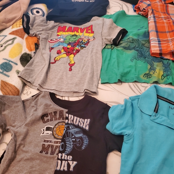 Boys clothing 5T - Picture 6 of 7